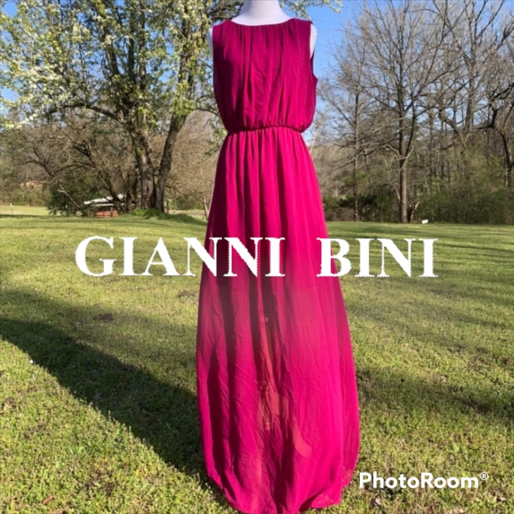 Gianni Bini Sleeveless Fuchsia Sheer Overlay Maxi Dress Small